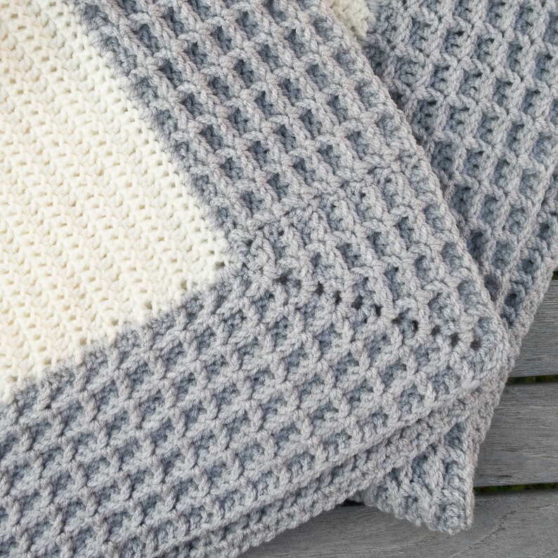 4 Easy crochet blanket pattern for crochet edge baby blanket to king, classic crochet blanket pattern easy, crochet blanket border pattern image 3