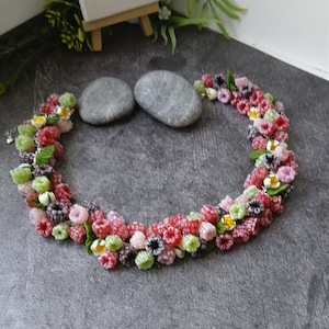 Women&#39;s necklace &quot;Raspberry branch&quot; Ripe raspberry, Flowers, Polymer clay Berry-Accessory-Jewellery Gift for her - Raspberry necklace