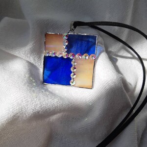 Pendant Square stained glass midnight blue and pink