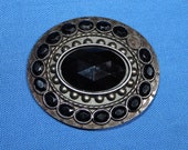 Oval Crystal Stones Belt Buckle