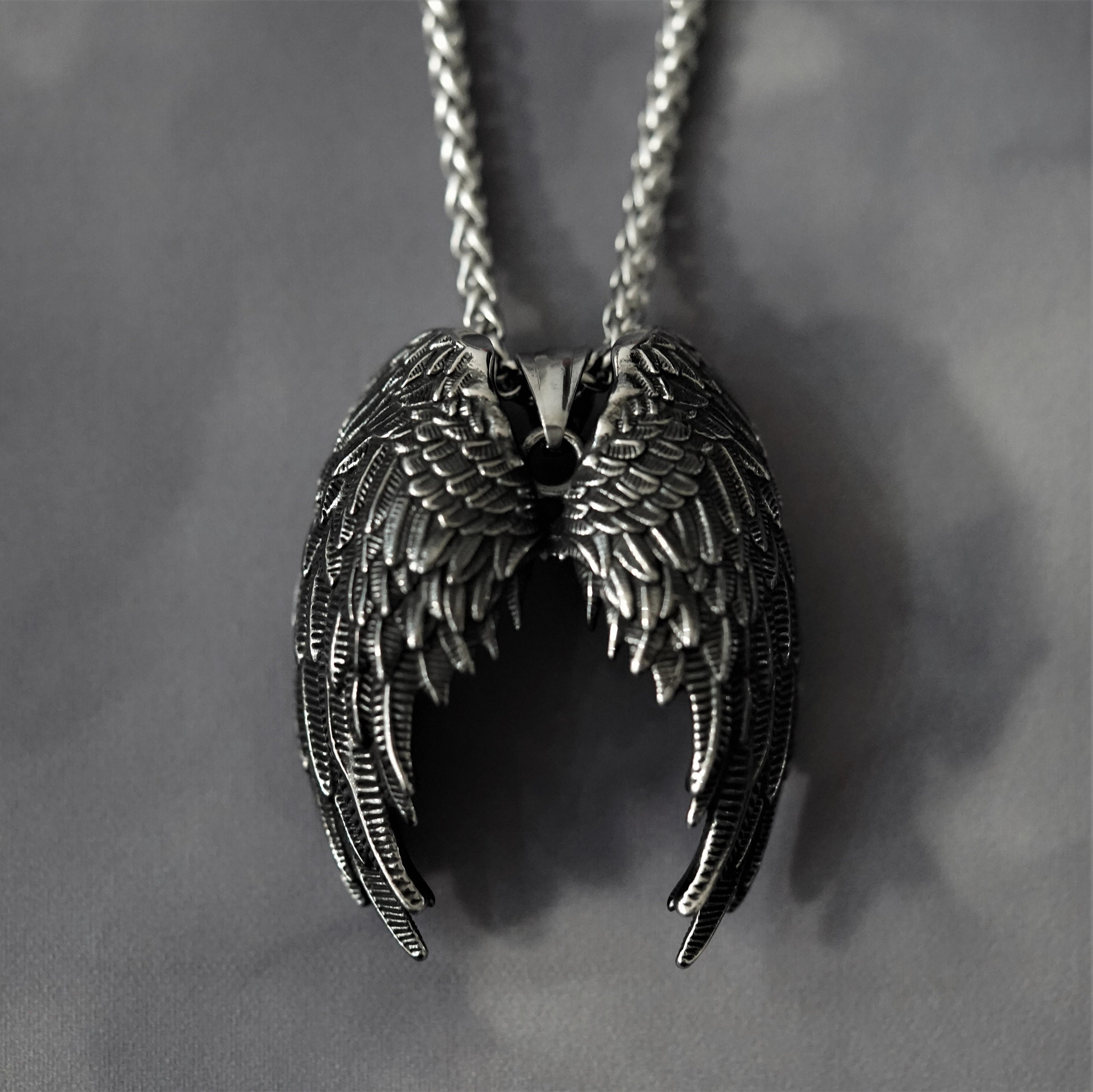 bombilla alquitrán Digno Collar colgante de alas de ángel gótico y demonio - Etsy México