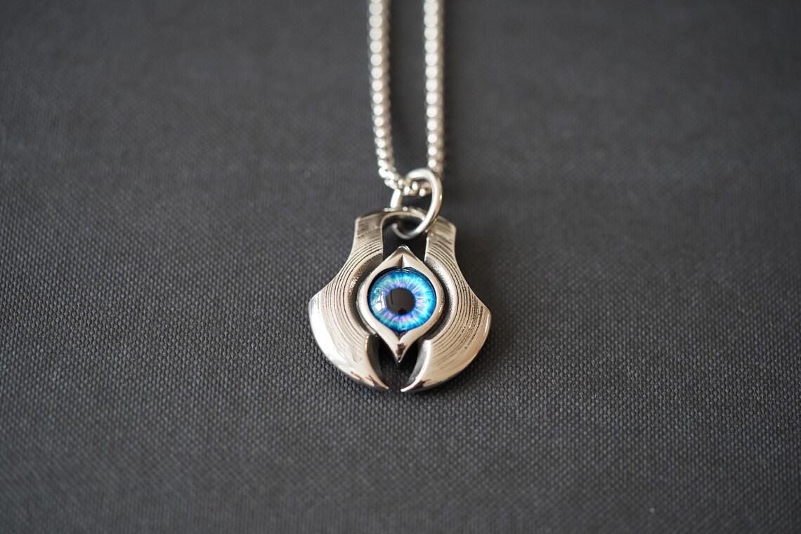 Blue Eye Pendant Necklace Etsy