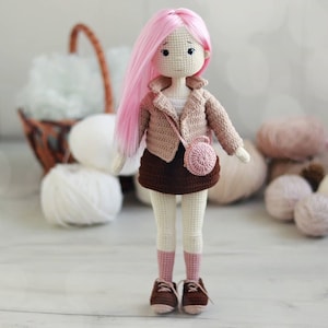 PATTERN: Crochet frame doll | Amigurumi Doll girl