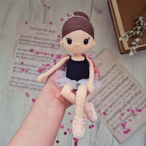 PATTERN: Crochet ballerina doll  | Amigurumi Doll girl | crochet ballerina | dancer doll | ballerina crochet doll