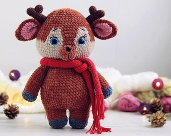Christmas Crochet Tiny Deer PATTERN | Crochet reindeer pattern - amigurumi - crocheted deer pattern - PDF crochet pattern