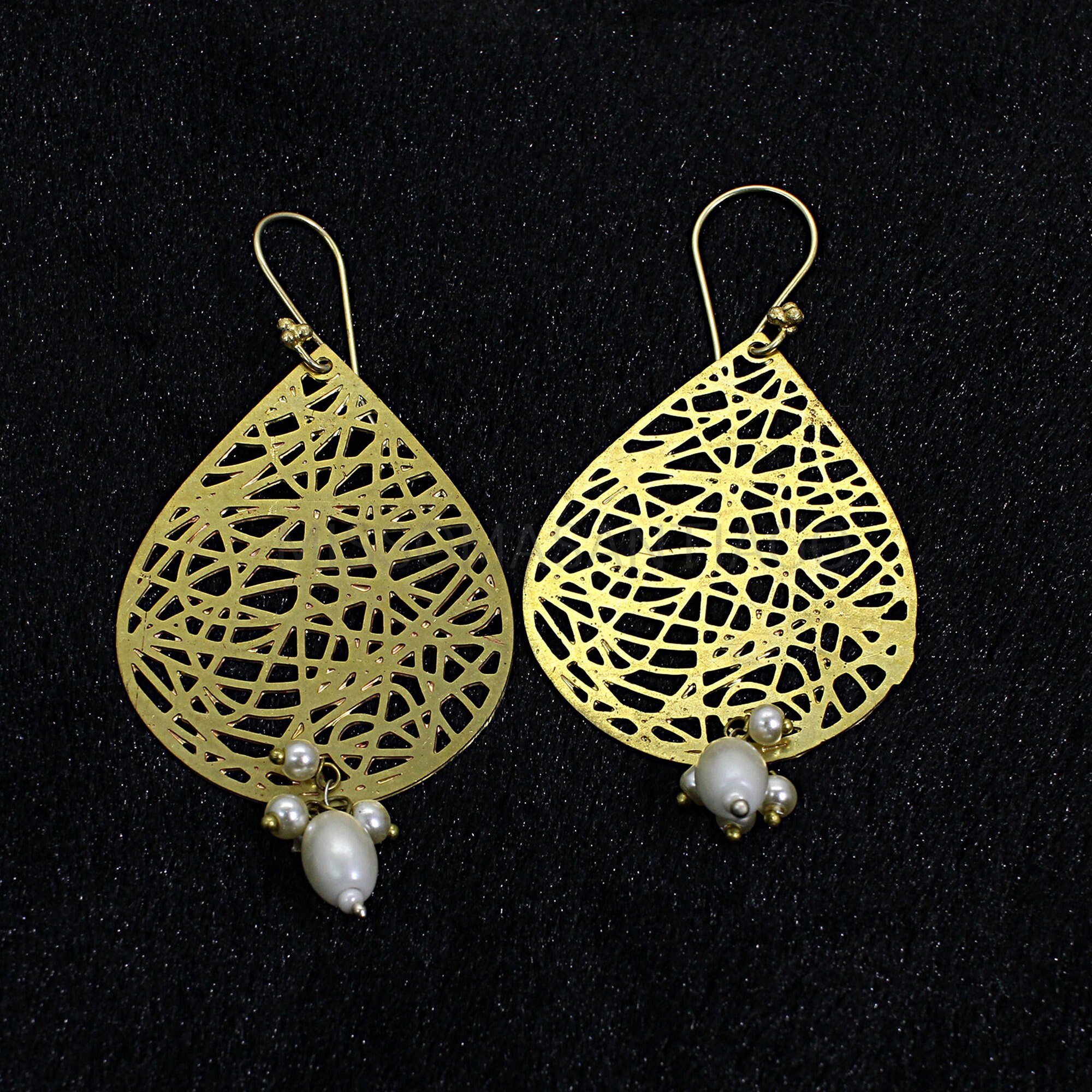 Pearl and gemstone earrings Outlet