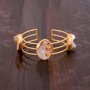 Mother of Pearl Bangle Bracelet, Adjustable Women Bracelet, Pearl Jewelry, Bridesmaid Gift, Pearl Jewelry, Amazing Bangle, Gift For Her
