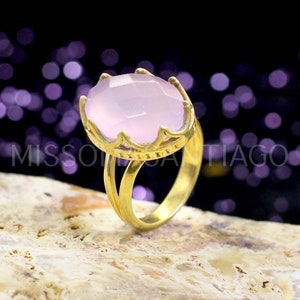 Rose Chalcedony Gold Brass Ring- Gemstone Ring- Engagement Ring- Statement Ring- Trendy Ring- Pink Ring- Mom GIfts- Stacking Ring- Boho Ring
