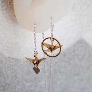 Origami-oorbellen kraanvogel: sierlijke handgemaakte sieraden van gemengd metaal