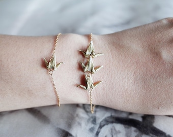 Small Gloden Swan bracelet, Tiny Bird Jewelry, Personalized Handmade Gift for her, Japanese Origami Crane, dainty bracelet, Anniversary Gift