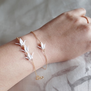 braccialetti origami a forma di gru, regali per damigelle d'onore, gioielli personalizzati, regali fatti a mano, gioielli in stile giapponese, eleganti braccialetti delicati, regalo unico