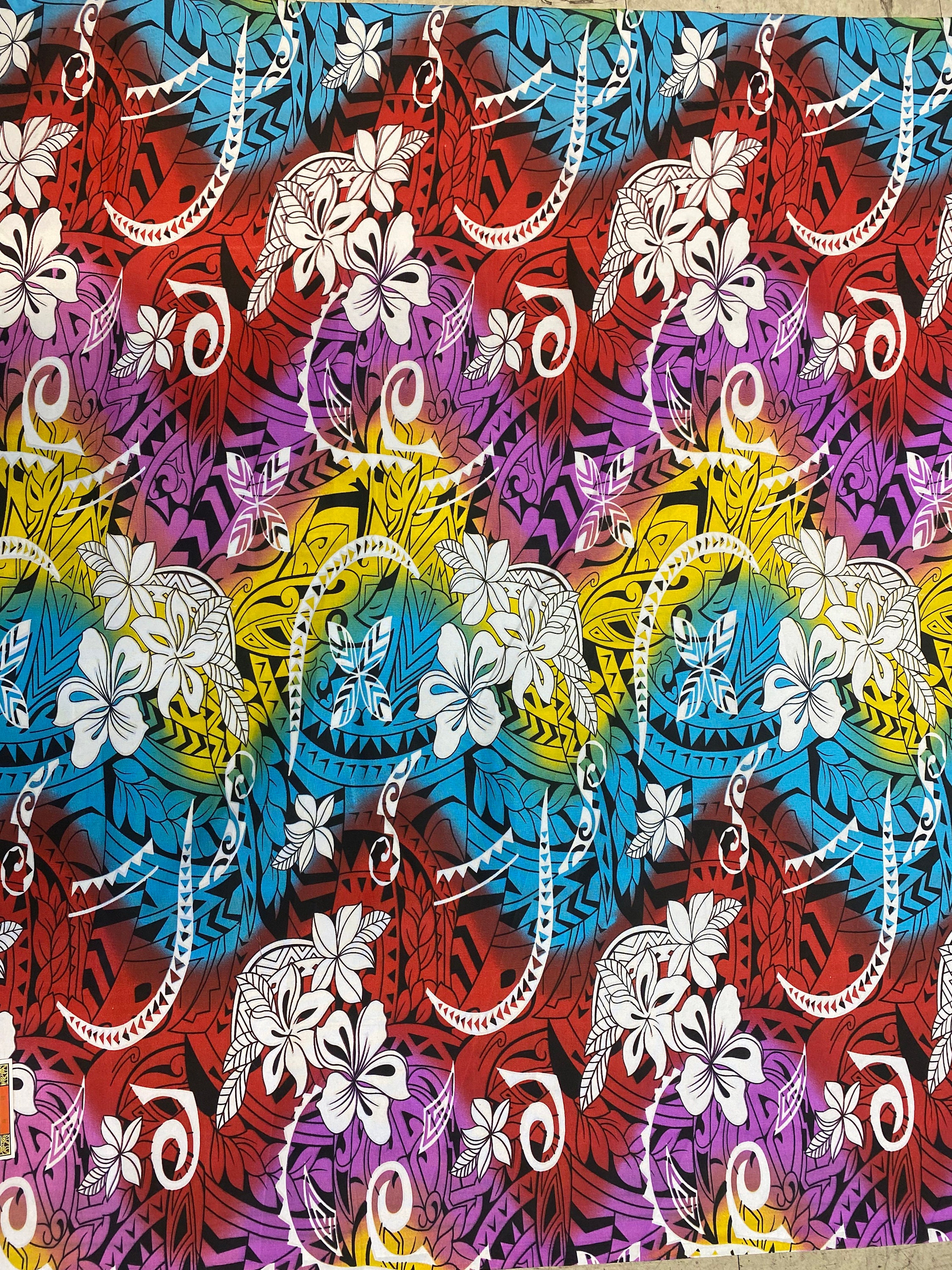 New Aloha Print - Water Color Tropical Polynesian Hawaiian Fabric