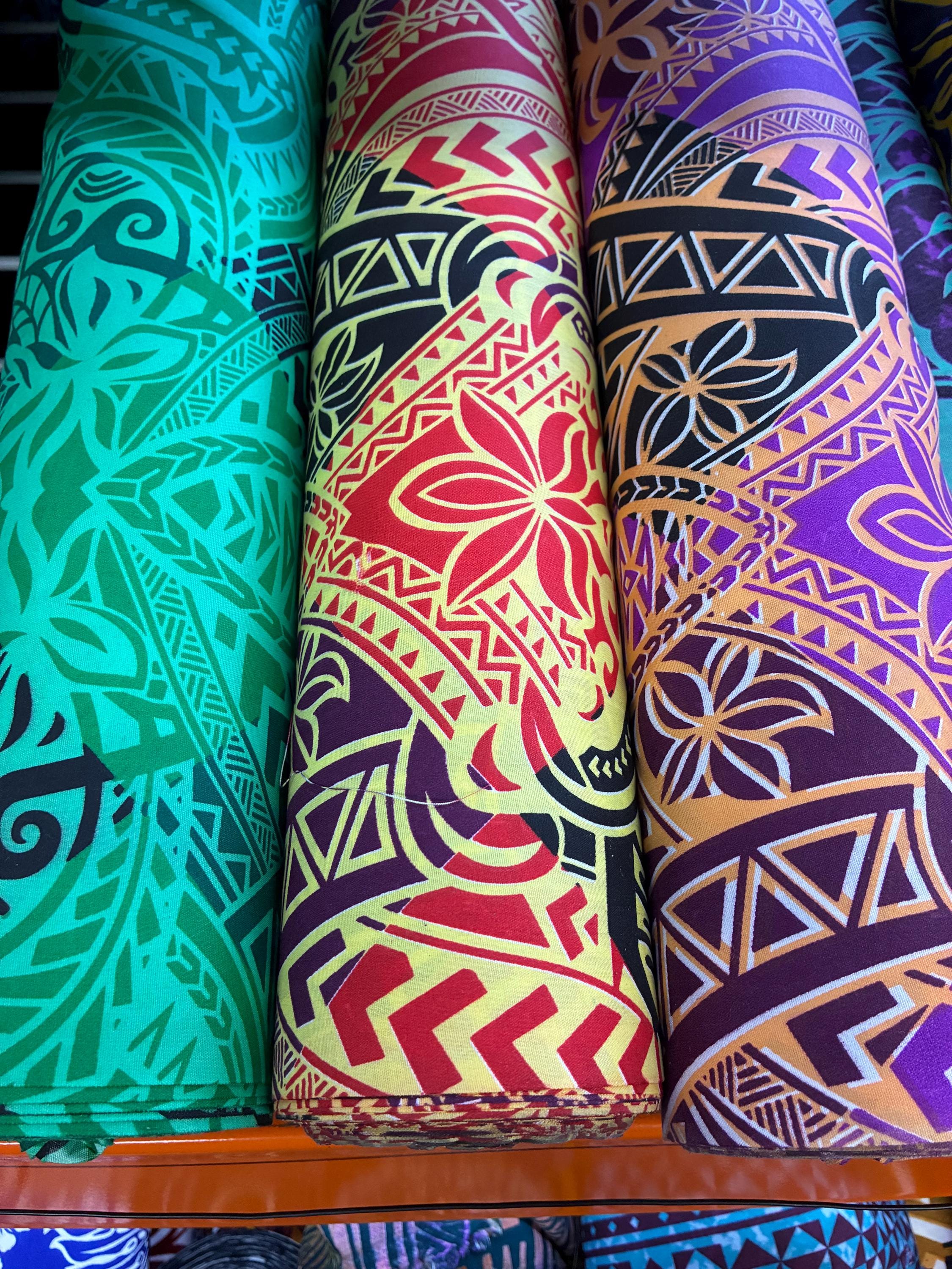 Tim　　　TRIBAL FABRICS Polynesian Tribal Fabric – Island Print | 45” Wide | Lightweight