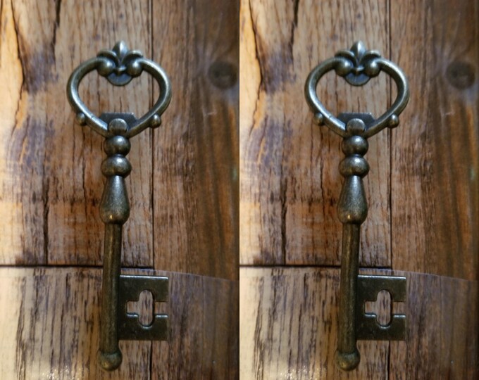 Antique Key Drawer Pulls Handle Bronze Metal Kitchen Etsy