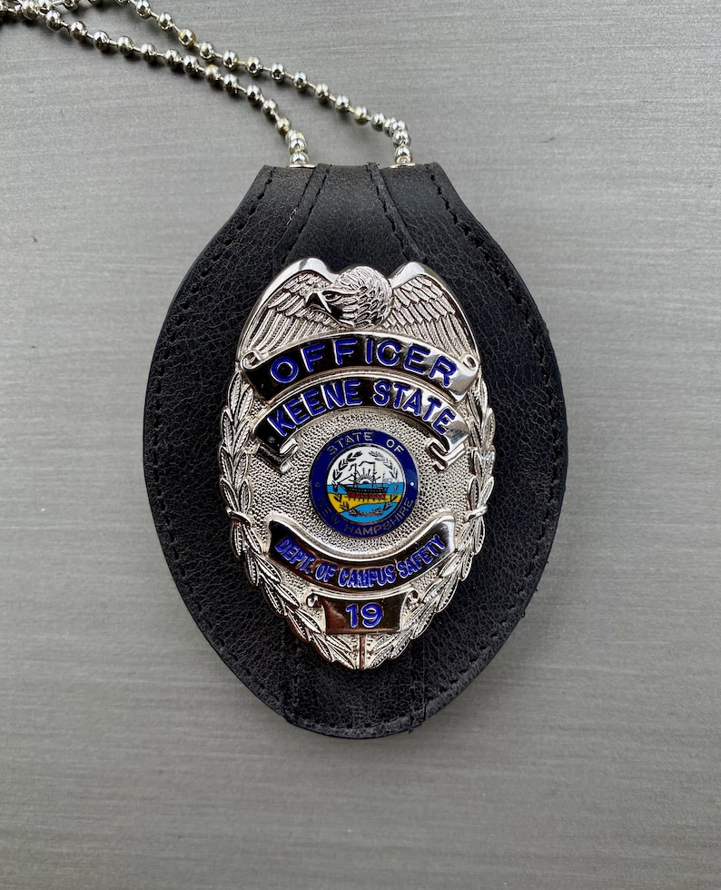 Black Full Grain Leather Oval Police Badge Holder Belt Clip Etsy