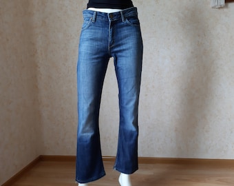 Vintage Classic Jeans, Women's Jeans, SIze W30 L31 Jeans Vintage Low Waisted 90's denim Women's  jeans