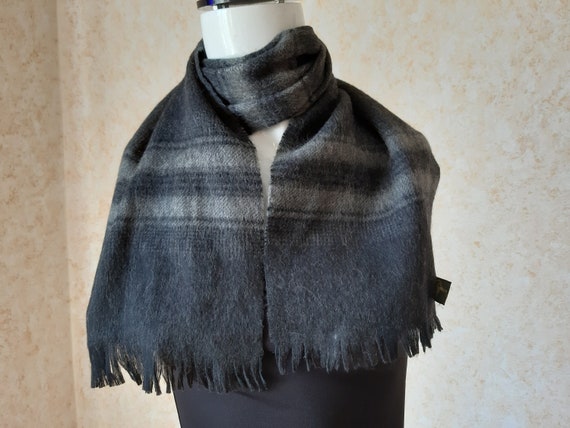 Vintage Wool Black scarf. Shawl Retro. Unisex Sca… - image 5