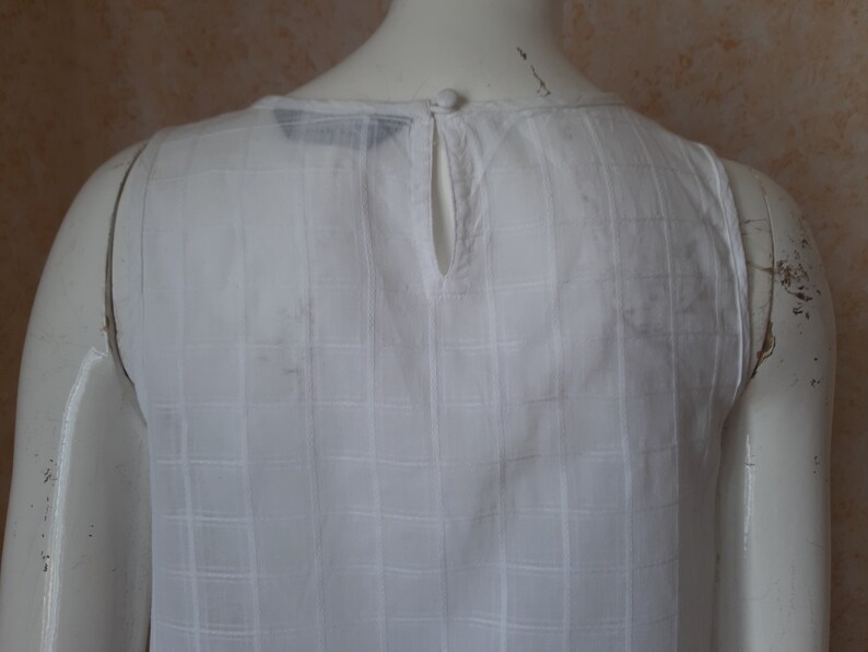 Vintage shirt 1990s Ladies White Fabric T-shirt Blouse M SIZE 6 US, Vintage top, Country Blouse, Vintage women's blouse image 6