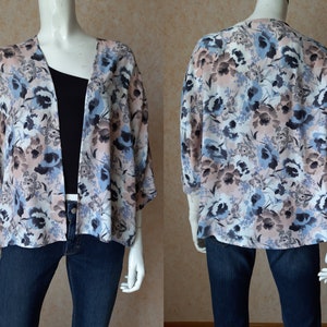 Camisa feminina vintage dos anos 80, blusa multicolorida, tamanho M, blusa vintage, blusa feminina vintage, blusa hippie, camisa feminina