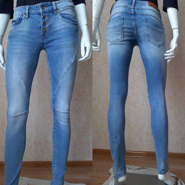 Vintage denim Classic Jeans, Light Blue Jeans, Denim jeans, SIze 27 Jeans Vintage Miss low Waisted 90's denim Women's jeans