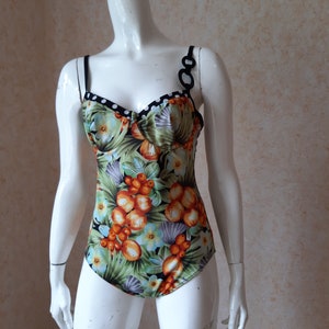Vintage 1970s 80s Swimsuit, bathing suit, Size 10 or Small, Floral print swimsuit, One piece swimsuit