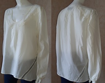 Vintage Silk shirt 1980s Ladies White Fabric T-shirt Blouse SIZE 40, Vintage Cotton top, Silk Blouse, Vintage women's blouse Women's clothes