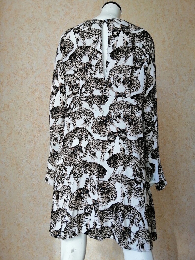 Vintage Dress Leopard Print Long Sleeve Dress Size XL Flirty Everyday Summer Dress Fashion dress Occasion dress Everyday dress