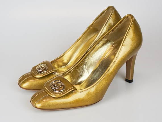 Vintage Gucci GG logo shoes sparkling gold patent