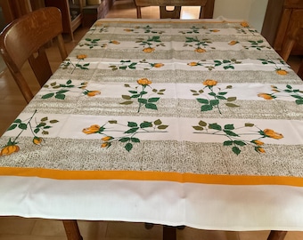 Vintage Tablecloth-Great Condition ROSES