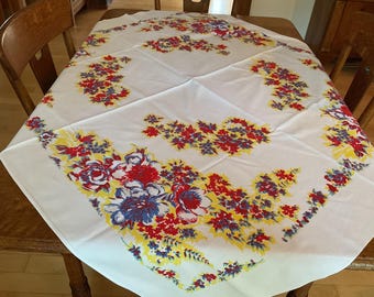 Vintage Tablecloth Showstopper