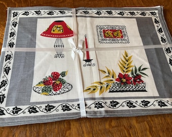 Vintage set of Placemats