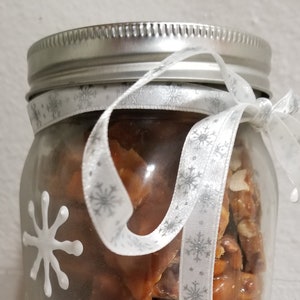 1lb. Peanut Brittle in Mason Jar (California Sales Only)
