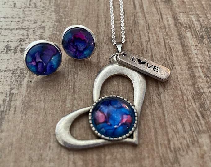 Blue Daisy Heart Pendant Earring Set