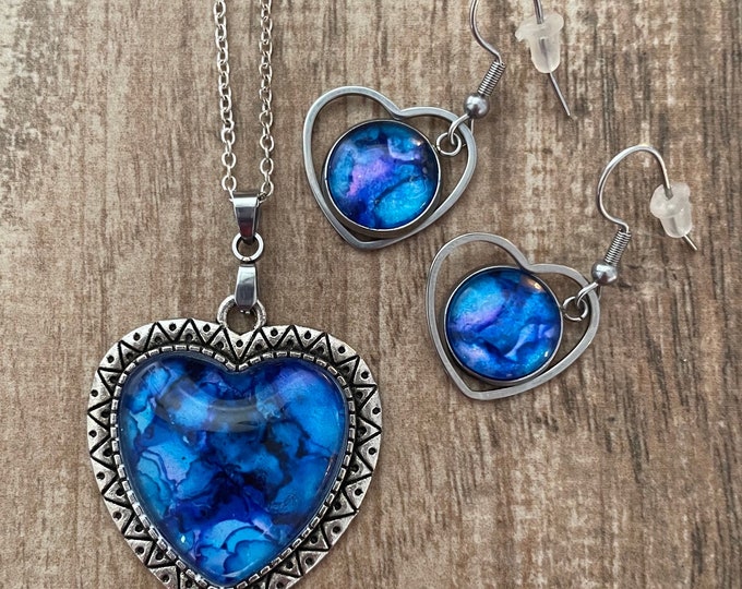 Midnight Blue Heart Pendant Earring Set