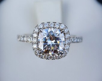 2CT Cushion Cut Halo Moissanite Engagement Ring, 14k White Gold Diamonds Ring, Split Shank Engagement Ring, Moissanite wedding ring