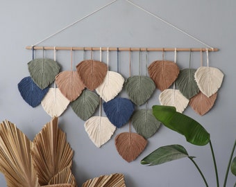 Aardige natuurlijke en blauwe macrame blad muur hangen, crème boho decor voor woonkamer, hoofdeinde boven het bed, home decor cadeau