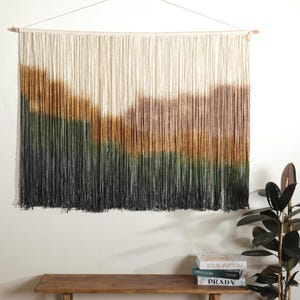 Arte de pared de macramé bohemio, colgante de pared de macramé teñido con degradado, cabecero sobre la cama, decoración de sala de estar