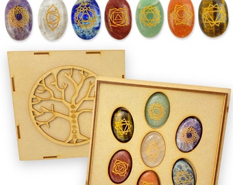 Chakra XXL gemstone set with the 7 most important stones with gift wooden box Tree of Life 100% natural stone with engraving 3x4.5 cm