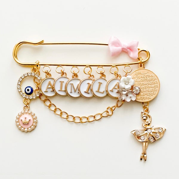 Anstecknadel mit 11 Charms, Kinderwagen pin, Baby Brosche, Baby Mädchen, Baby Junge, Babyshower, zur Geburt, personalisiertes Geschenk