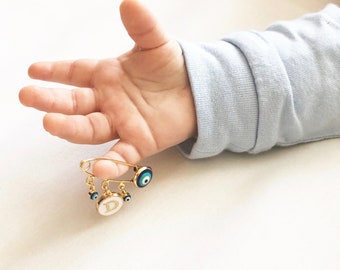 Personalized baby gift for newborns | Stroller brooch in pink, blue, or turquoise | Baby keepsake | Christening gift | Baby shower gift