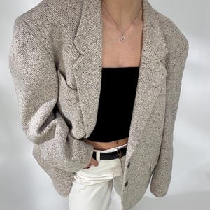 Vintage Wool Tweed Blazer: Oversized Y2K Jacket (EU44)