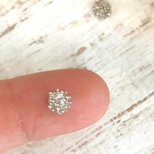 10 pieces Flower Stamen for Clay Earrings, Jewelry Making Supplies, Floral Accent for DIY Earrings Crafts, Silver Stamen 6 mm, Flower Center