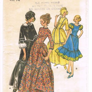 Puede incluir: Patrón de costura vintage para cuatro vestidos diferentes. El patrón es para la talla 14 e incluye instrucciones para un vestido largo negro, un vestido largo de estampado floral, un vestido amarillo de cuadros vichy y un vestido azul con mangas abullonadas. El patrón es de Butterick, the fashion one, y el número de patrón es 4585.