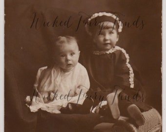 Vintage Cute Kids Photo, Instant Download Digital Photo, Cute Dresses