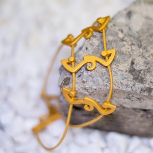 24K Gold Plated Pre-Columbian Muisca Zoomorphic Pattern Bracelet.