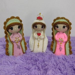 Holy Mary | Virgin Mary | Blessed Virgin Mary | 100% handmade crochet doll | Amigurumi Set of virgin Handmade in Colombia by women artisans
