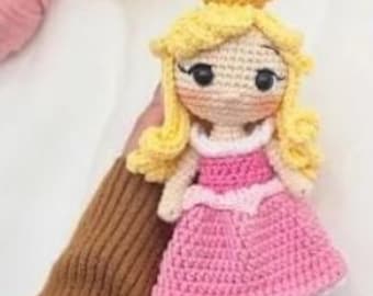 あみぐるみひな人形「ディズニー」アラジン風 ジャスミン・アラジンのあみぐるみ人形です。ジャズミンの