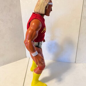 Set Anniversaire WWF 1985 - Assiettes & Serviettes Papier Hulk Hogan & Autres Catcheurs - 32 Pièces Scellé