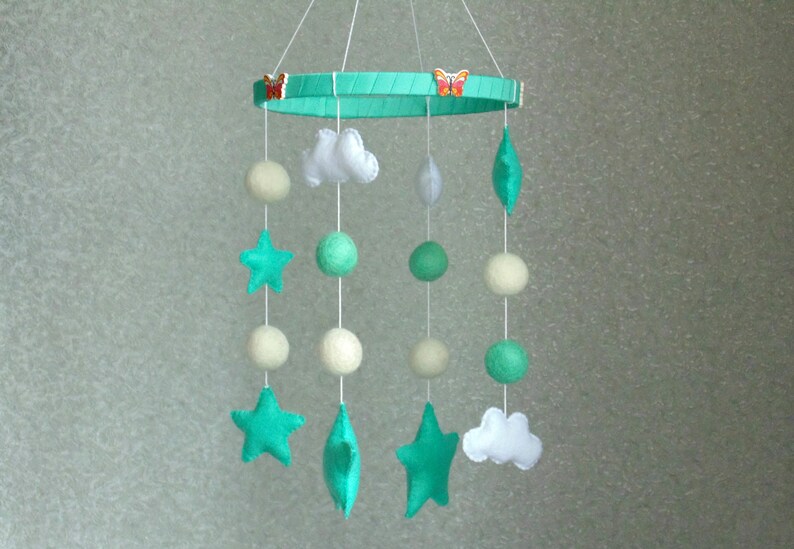 Wool baby girl mobile Ball mobile Baby felt mobile Felt stars baby mobile Felt crib mobile Nursery decor for baby girl Cot mobile