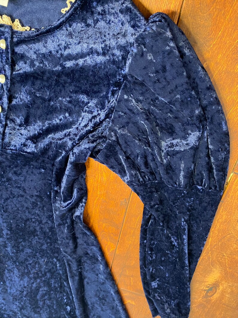 Vintage 90s Emily West Crushed Velvet /& Lace Dress
